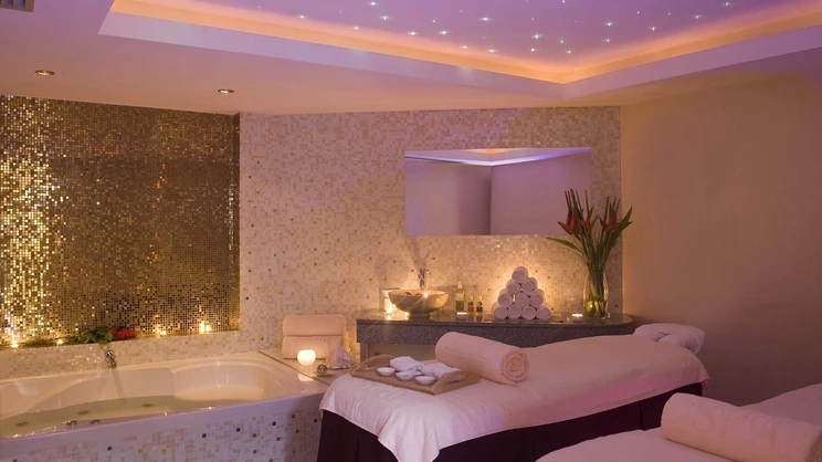 Constantinou Bros Asimina Suites Hotel